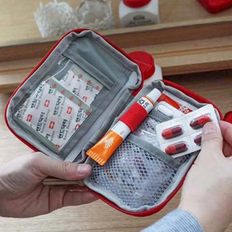Mini Portable Travel First Aid - Bivy Bag Emergency บทวิจารณ์และราคา