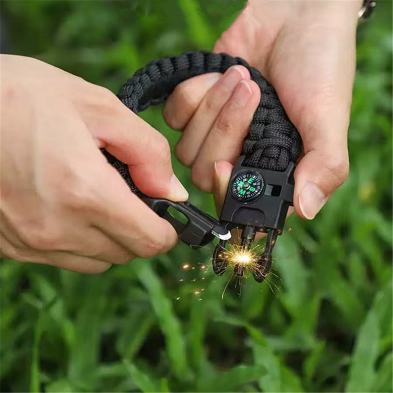 Five in One Compass Bracelet w - Fire Starting Kit บทวิจารณ์และราคา